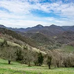 Montegrande, Entorno Magico Rodeado De Montanas *