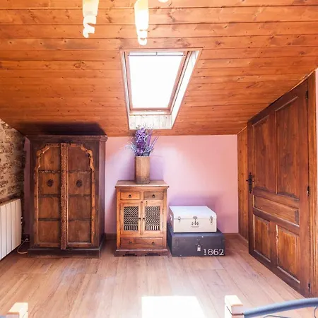 Apartment Montegrande, Entorno Magico Rodeado De Montanas La Plaza