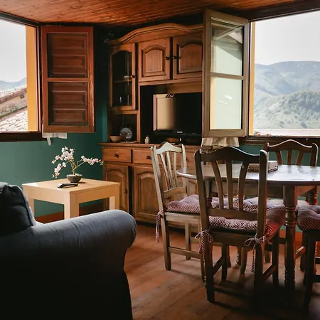 Montegrande, Entorno Magico Rodeado De Montanas Apartment *