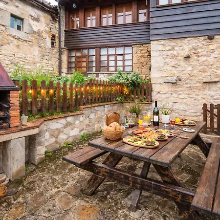 Montegrande, Entorno Magico Rodeado De Montanas *