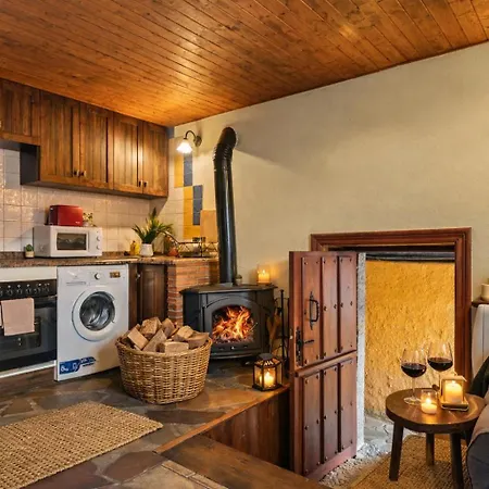 Montegrande, Entorno Magico Rodeado De Montanas Apartment *