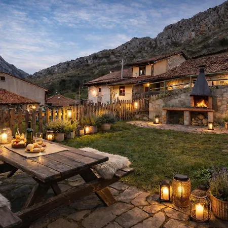 Montegrande, Entorno Magico Rodeado De Montanas * La Plaza