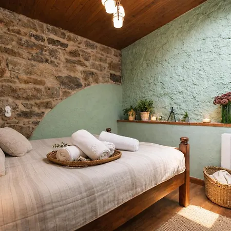 Montegrande, Entorno Magico Rodeado De Montanas Apartment *