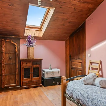 Montegrande, Entorno Magico Rodeado De Montanas Apartment